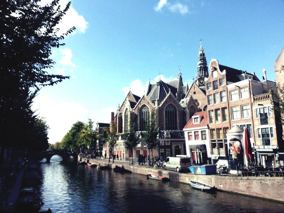 954655_590423344331838_604229123_n