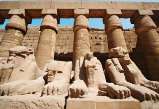 luxor-320x220