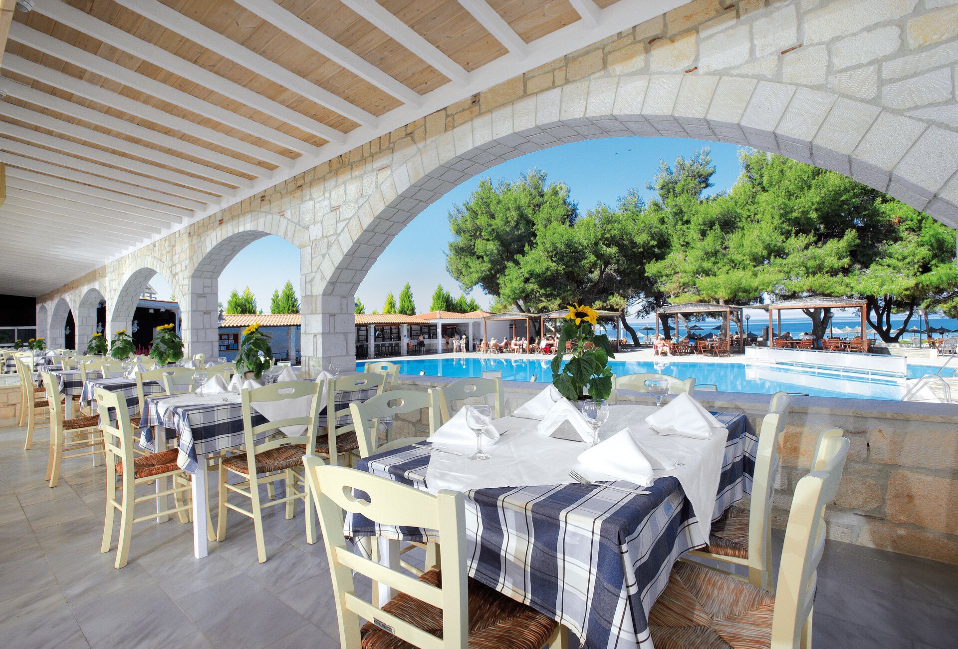 Portes Beach Hotel