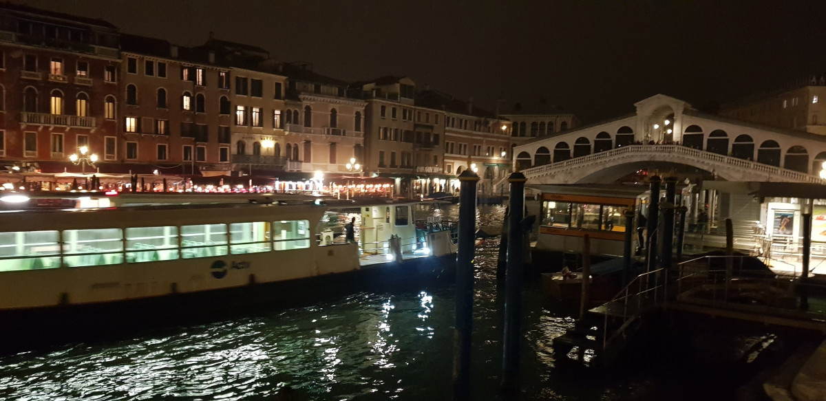 original_Rialto_nacht